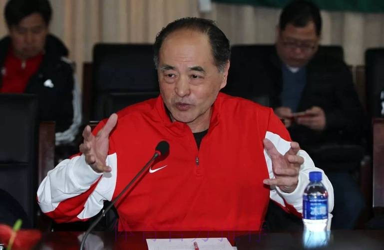 中国足球名宿辅导团离京后首站为何选择成都?王俊生:福地 中国足球名宿辅导团离京后首站为何选择成都?王俊生:福地