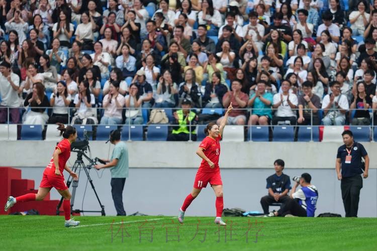 女足联赛-上海豪取82分提前夺冠 天津排第2